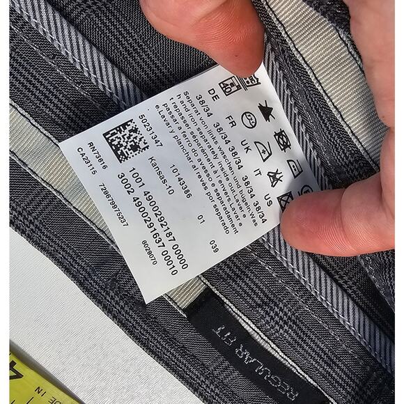 Hugo boss grey plaid pants 38 x 34 proffesional career trousers flat front EUC - Picture 4 of 9